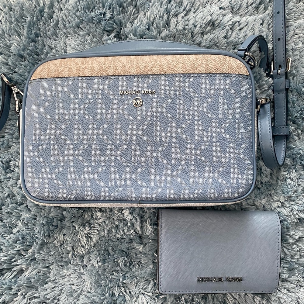 Michael Kors crossbody and wallet